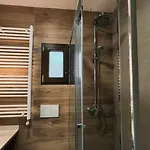 Montana Con Piscina Y Zona Deportiva. Apartment La Virgen de la Vega