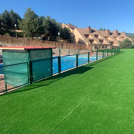 Montana Con Piscina Y Zona Deportiva. Apartmán *