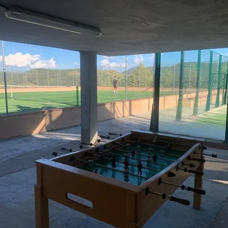 Montana Con Piscina Y Zona Deportiva. Apartment La Virgen de la Vega