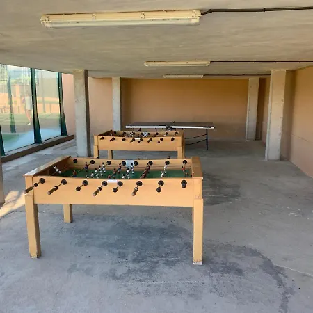 Apartmán Montana Con Piscina Y Zona Deportiva.