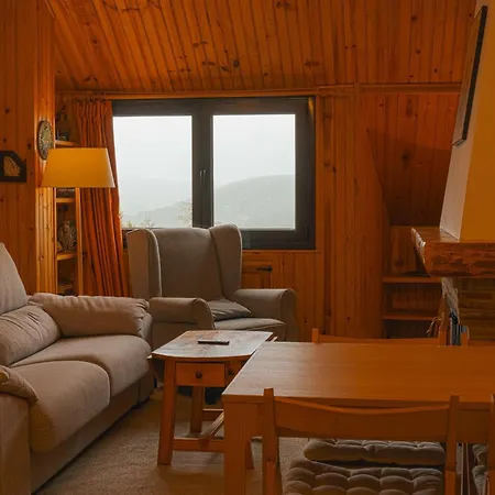 Montana Con Piscina Y Zona Deportiva. Apartment