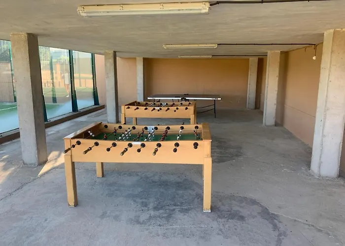 Apartment Montana Con Piscina Y Zona Deportiva.