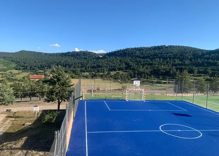 Montana Con Piscina Y Zona Deportiva. Apartment La Virgen de la Vega