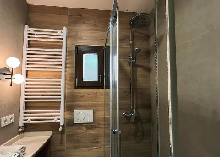 Montana Con Piscina Y Zona Deportiva. Apartment La Virgen de la Vega